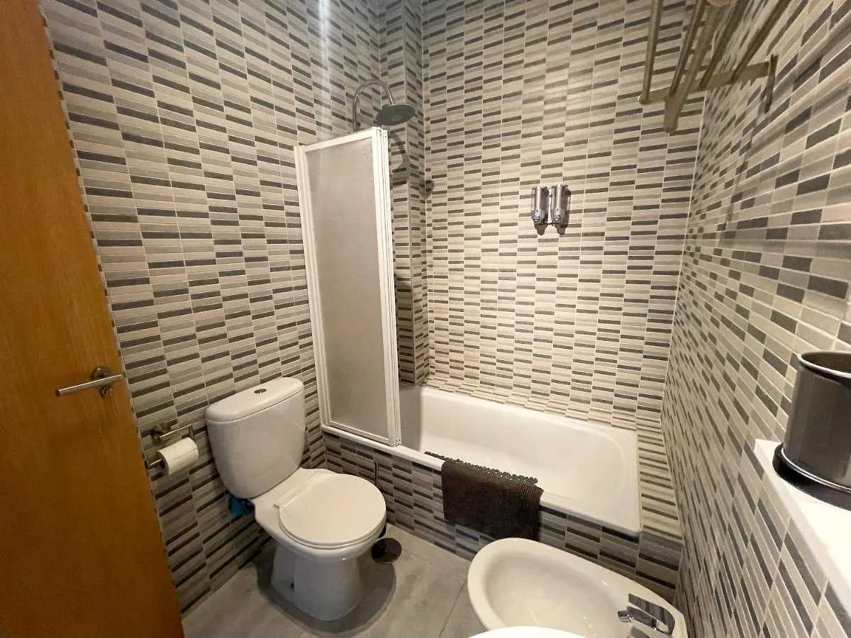 Quiet Apartment In The Heart Of Malaga Pool & Free Parking