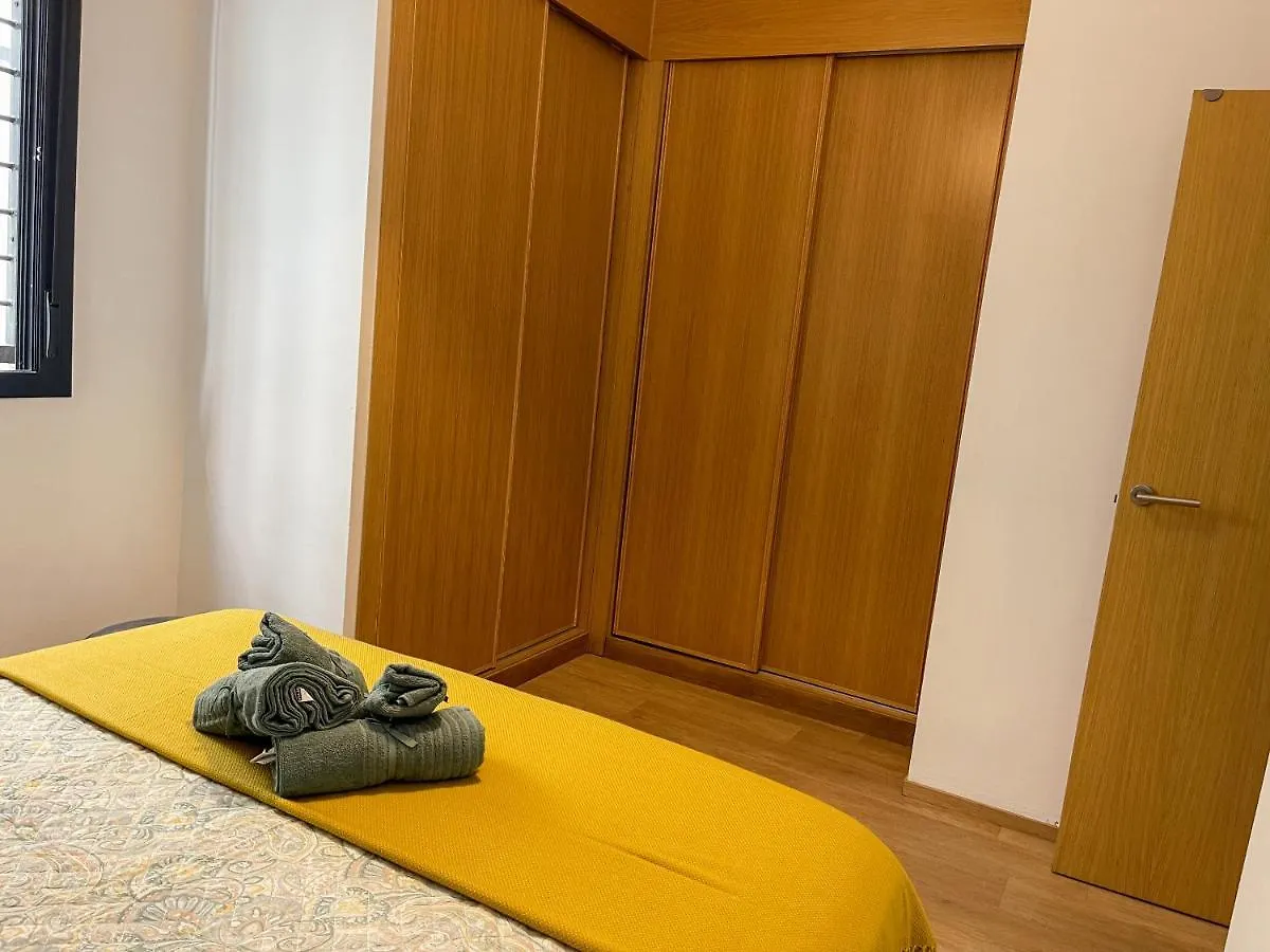 Quiet Apartment In The Heart Of Malaga Pool & Free Parking