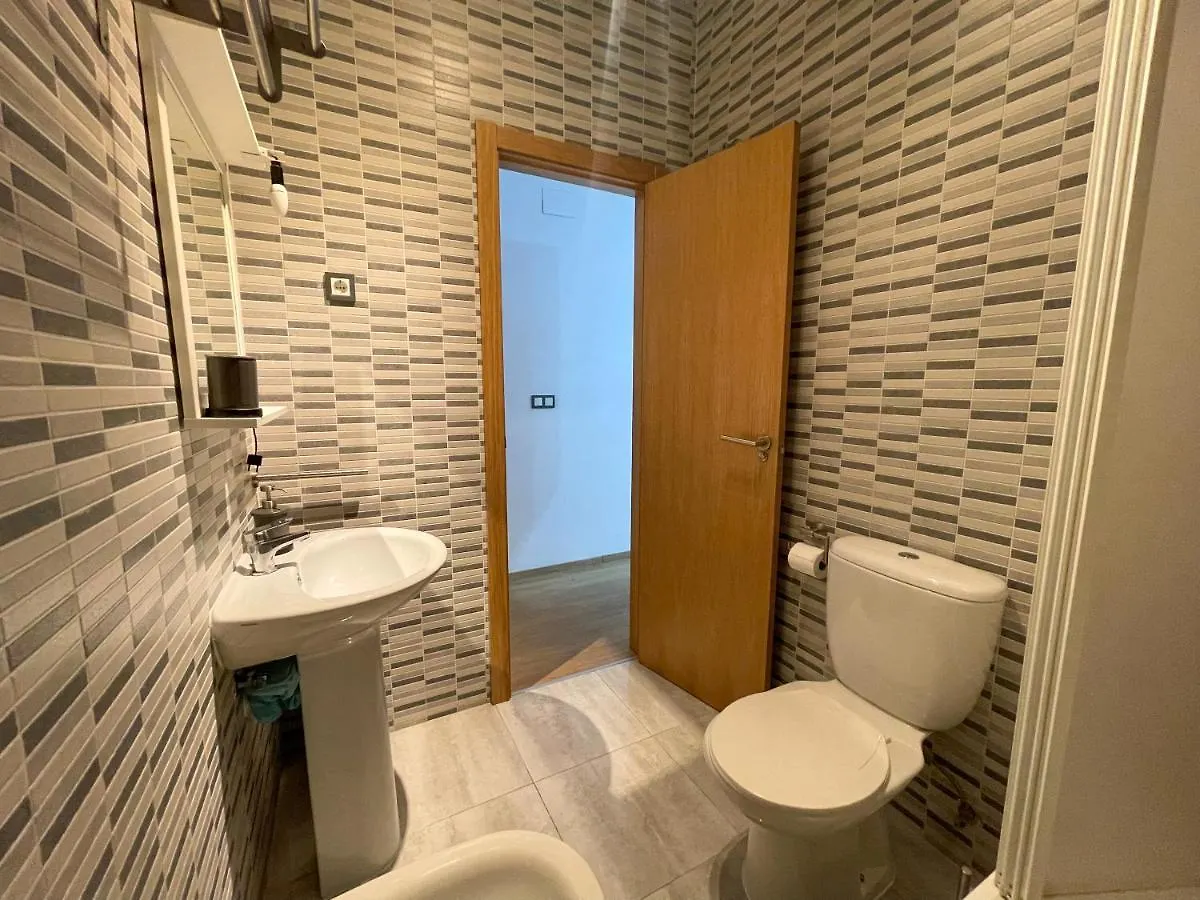 Quiet Apartment In The Heart Of Malaga Pool & Free Parking 0*,  España