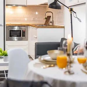 https://tico-deluxe-homeabroad-apartments.es-andalucia.com
